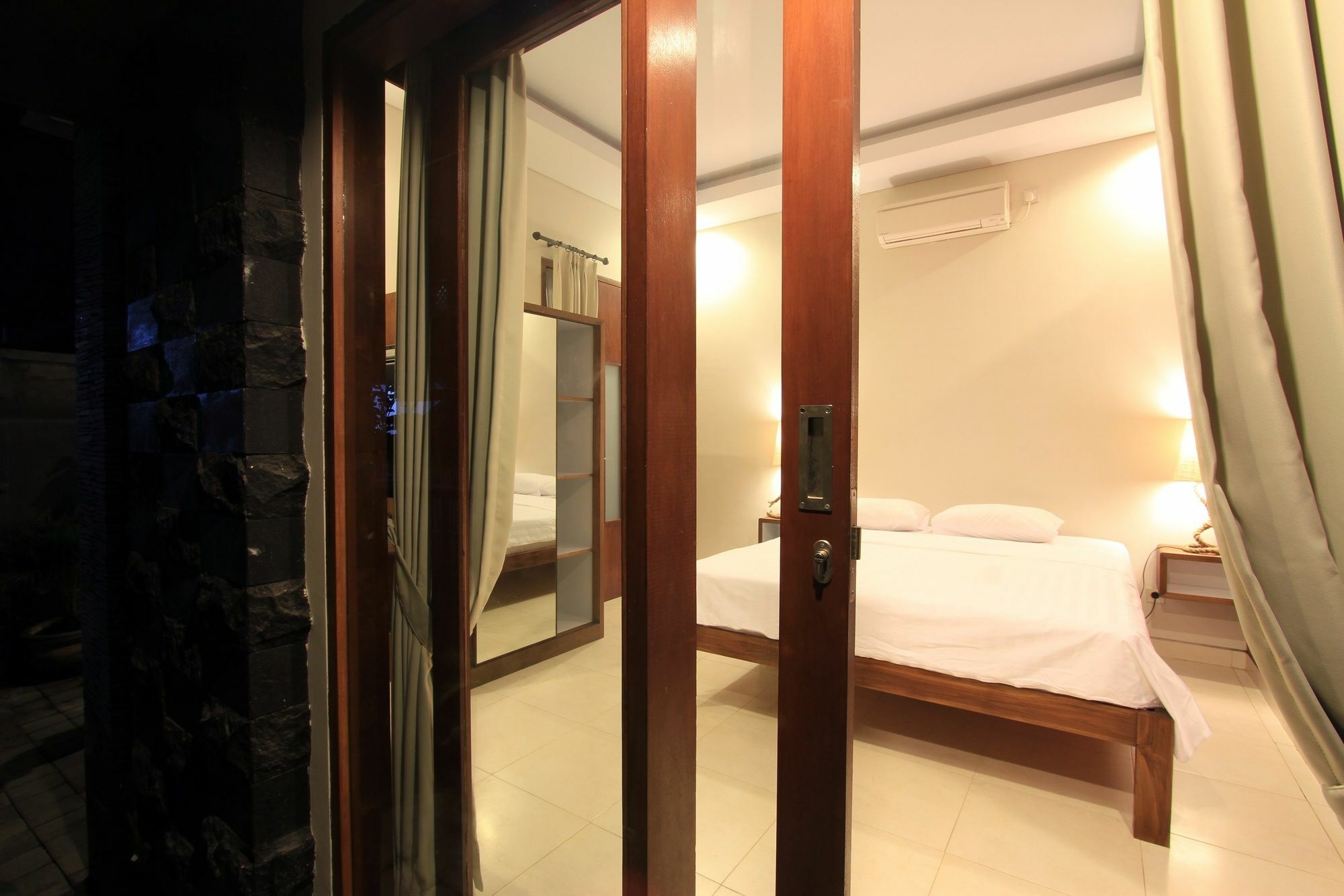 Saren Guest House Canggu Kültér fotó